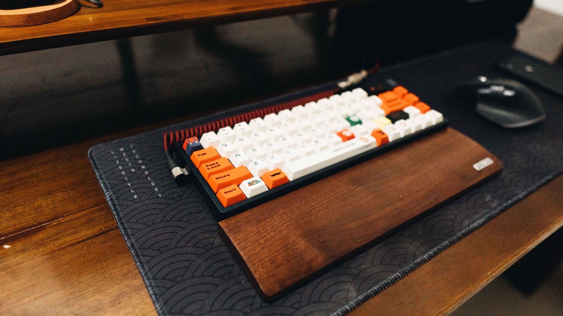 Mechanical Keyboard Wood